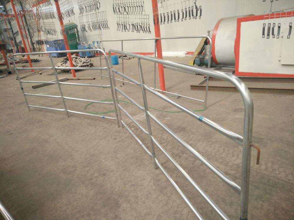 2.1m * 1.8m Australia Standard Heavy Duty Galvanized Cattle Panels