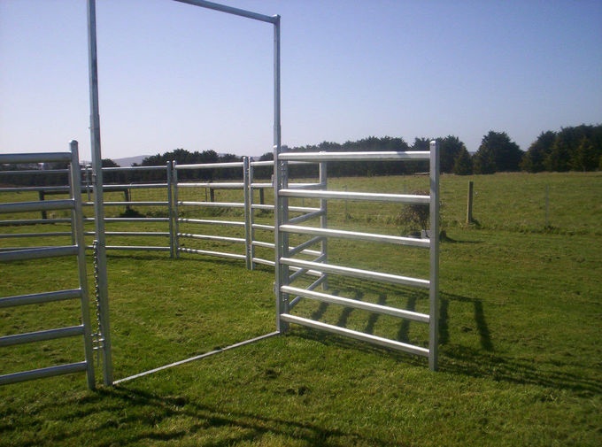 18 Horse Panel Cattle Yard HEAVY Duty Outdoor Animal Enclosure with Gate
