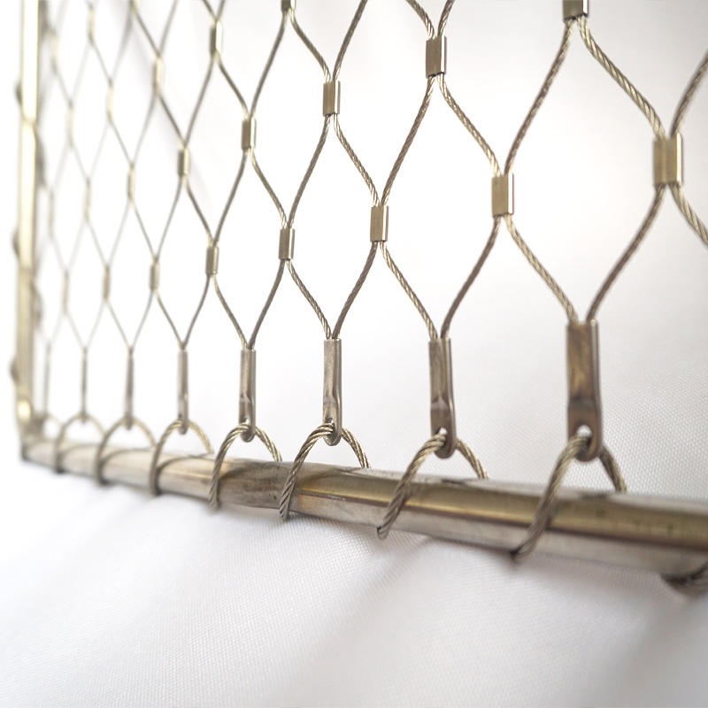 Stainless Steel Wire Rope Mesh 100*100mm Cable Mesh Green Plant Climbing Trellis Wall Mesh For Garden
