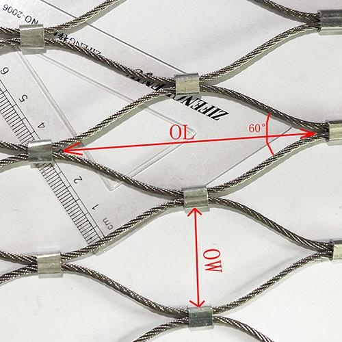 Flexible stainless steel cable mesh