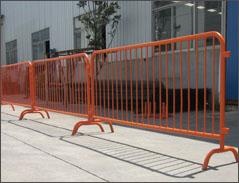 crowd control barriers rental