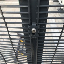 358 anti-climb fence