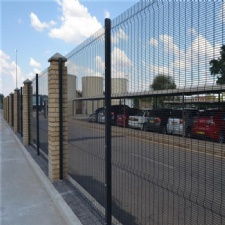 358 welded mesh fencing