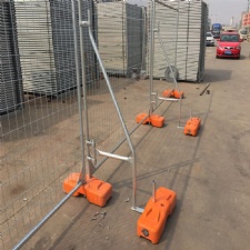 Temporary event fencing