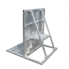 Aluminum Crowd Control Barriers Keep Event Safe and Organized