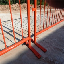 steel crowd control barriers